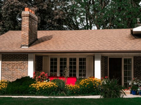 8 Things Your Roof Is Trying to Tell You